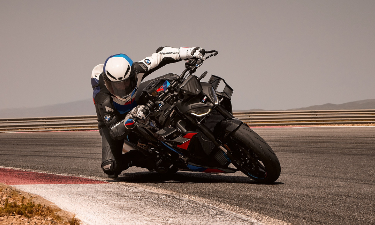 BMW M 1000 R 2025 tecnología M en su máxima expresión