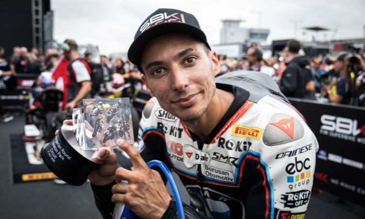 Triple victoria de Toprak en WorldSBK Hungría